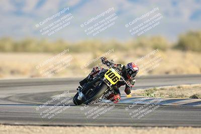 media/Dec-07-2025-CVMA (Sun) [[3e7d2de5dc]]/Race 18-Formula Twins-Formula 40 UL/